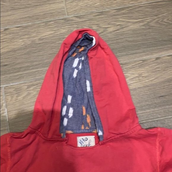 Peek Lifeguard Boys Pink Long Sleeve Hoodie Sweater Size 4-5 - Picture 2 of 4